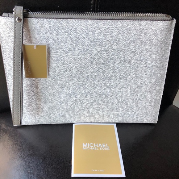 Michael Kors Jet Set XL Zip Clutch/Wristlet NWT - Picture 5 of 6